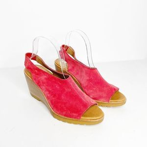 Sorel Red Suede Open-Toe Wedge Sandals
